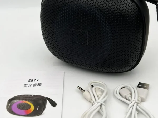 اسپیکر بی‌سیم S557 Plus در فضای باز، مناسب برای مهمانی